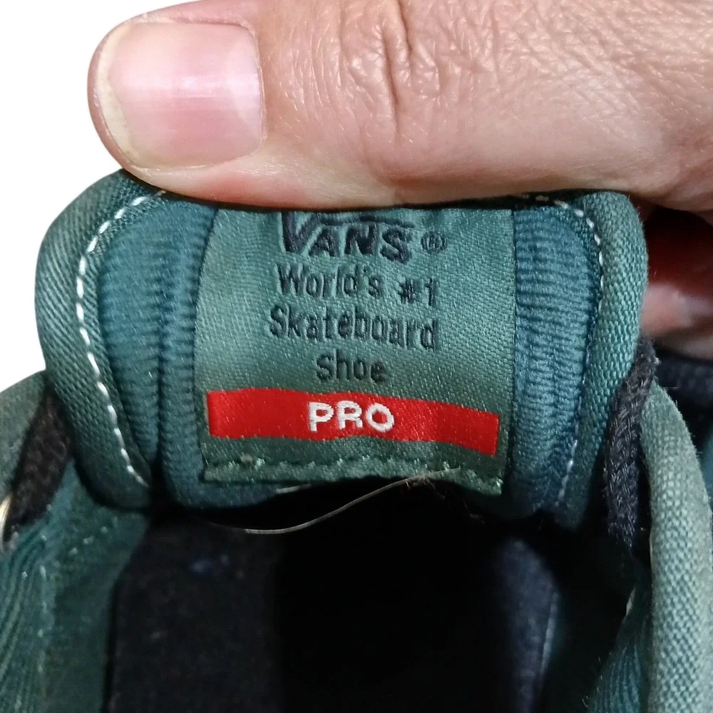 Vans Youth 13.5 Pro Skate Shoes Green Suede Canvas Gum Sole Low Top Sneakers